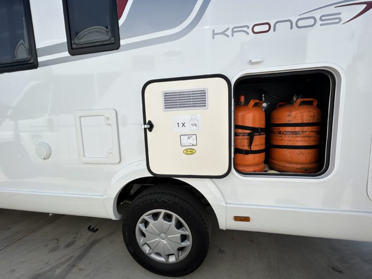 AUTOCARAVANA ROLLER TEAM KRONOS 277M - Imagen 19
